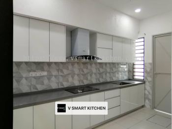 KITCHEN CABINET/BANDAR TASIK MUTIARA