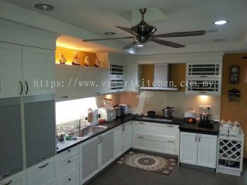 KITCHEN CABINET/KULIM