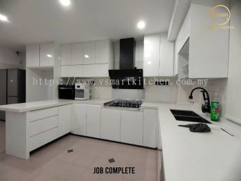 KITCHEN CABINET WITH ISLAN/NO.17, LORONG NAKODA