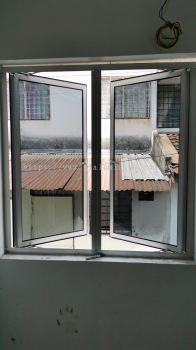 Casment windows 2 panels ( aluminium silver + tinter dark glass) @Jalan TKC 3/9,kota cheras 