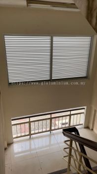 Aluminium fix louvres @Sri Araville Townhouse, jalan dahlia, pju 6a, PJ, Selangor 