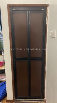 Bi-fold door Powder coating black + aluminium composite panel ( brown) @Ukay Perdana 