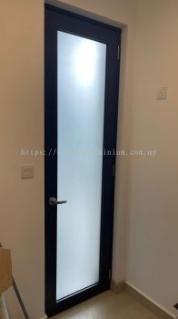 aluminium 1" x 4" powder coated black + 5mm frosted glass 