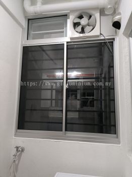 s. Windows 2 panel + Above fit glass and Exhaust ( silver + dark glass) @Apartment sutera bayu, jalan palma 3,Taman bukit palma, kajang