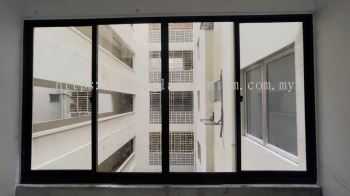 sliding windows 4 panel @Anggun Puri Condominium, Jalan Dutamas Raya, Dutamas, Kuala Lumpur 