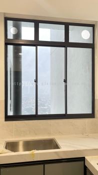 sliding windows 3 panels + Above fit glass @Trinity Lemanja 