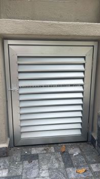 Louvres swing door @Jalan Putra lndah 9/2, Putra Heights, Subang Jaya 