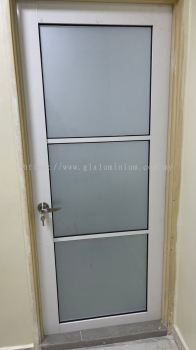 aluminium swing door ( Toilet room) @Taman Puteri Jaya, Cheras 