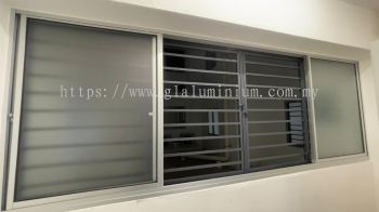 Sliding windows 4 panel @ Axis Crown, Jalan Cempaka 22,Pandan Indah 