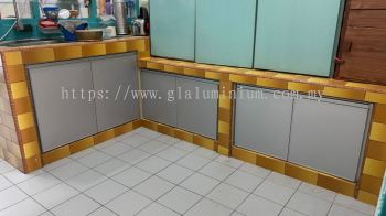 Cabinet swing door @jalan 6 Taman Len Sen Cheras 