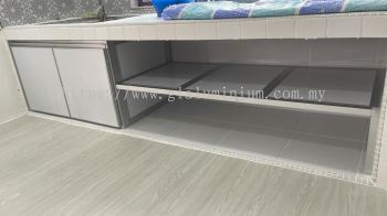 aluminum Cabinet swing @jalan Sungai Penchala,kuala lumpur