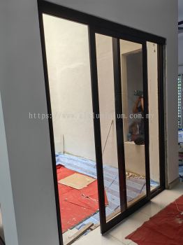 One panel hanging sliding door + fix glass @Jalan Oasis 1,Taman Oasis,cheras