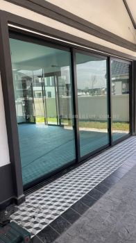 Heavy Duty sliding door 3 panel @Jalan Frekuensi U16/124,Sek.U16 Elmina East Shah Alam