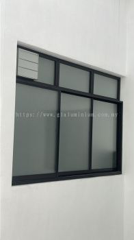 Sliding window 3 panel + above fix glass @Bukit ldaman Residensi (Dezire Hill),jalan ldaman 2,Taman Cheras ldaman,kajang