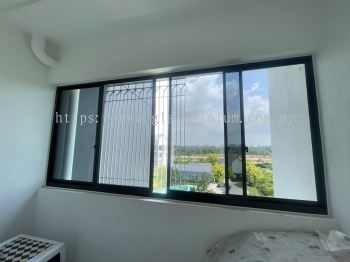 Yard Sliding Window 4 Panel @jalan Cb1,casabayu @cybersouth 