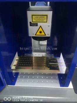 Laser Machine with Cover and Jig