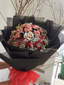 Money Roses Bouquet 002