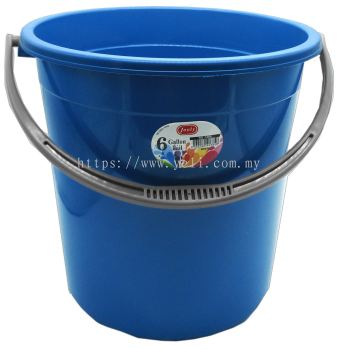 G5370 6 Gallon Water Pail