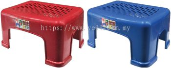 G5204 1020 Plastic Stool