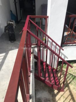 To supply & fabrication mild steel staircase paint - Subang Jaya