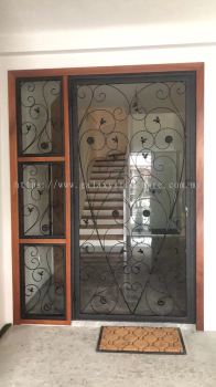 Before and after progress done:To fabrication custom make special whrought iron design powder coated door grille with mortise lock - Kuala Lumpur