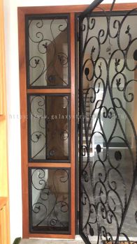 Before and after progress done:To fabrication custom make special whrought iron design powder coated door grille with mortise lock - Kuala Lumpur