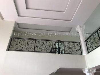 Second progress:1)To fabrication and install new custom make wrought iron powder coated staircase railing with wood handle 2)To fabrication and install new custom make wrought iron powder coated balcony /balustrade railing - Kajang