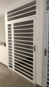 Progress done:(Apartment/condominium)-1)To fabrication and install new powder coated mild steel door grille simple design with handle key lock - Puchong