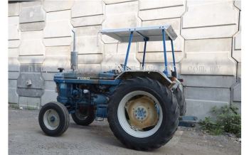 Ford Tractor 7610