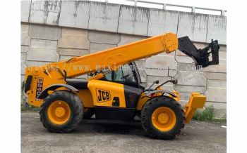 Telescopic Forklift