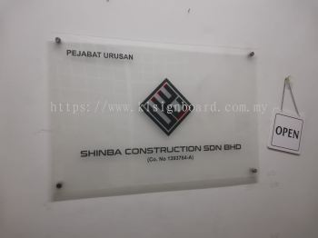  Hi boss 嗨帅哥美女 Area Location Design Size Ground Floor? Picture of installation signboard Sample signboard (photo)