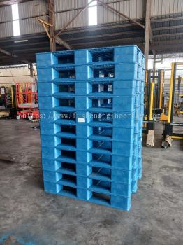 FUSHEN...4 Way Entry Plastic Pallet with Anti Slip