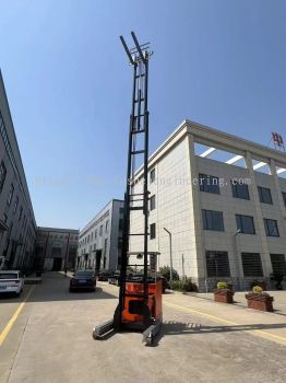  Reach Truck Seat Type