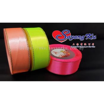 [Ready Stock] Satin Ribbon w Gold Edge / Reben Satin Gold Line 1 inch 15yard (1 gulung / roll)