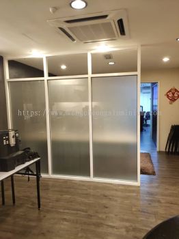 FIXED GLASS PANEL