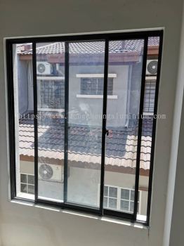 NORMAL SLIDING WINDOW