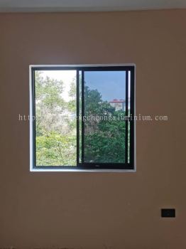 NORMAL SLIDING WINDOW