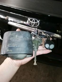 Repair Toyota Car Lock