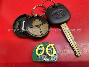 repair Toyota Altis remote control