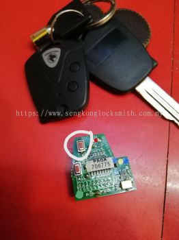 Repair Proton saga remote botton