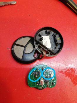 repair Toyota Vios remote botton