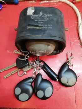 repair and duplicate cobra remote control