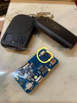 Change Toyota Hiace remote button