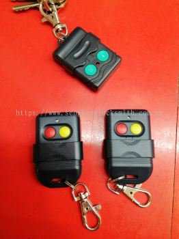 duplicate auto gate remote control