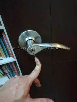 unlock service door lock