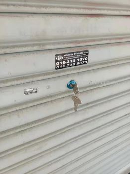 change shutter door  lock