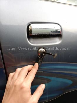 unlock service car lock