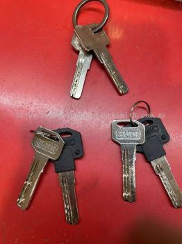 office door key, dimple key , glass door key