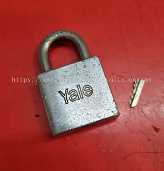 repair yale pad lock