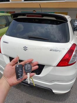 Suzuki swift car key with remote control